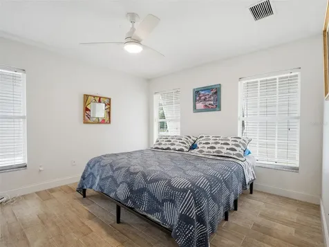 1004 W 7th Street New Smyrna Beach FL 32168