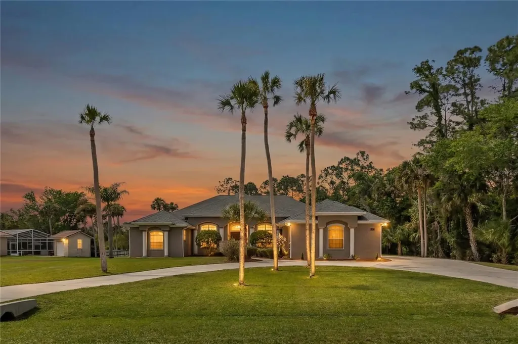 5675 Bob White Trail Mims FL 32754