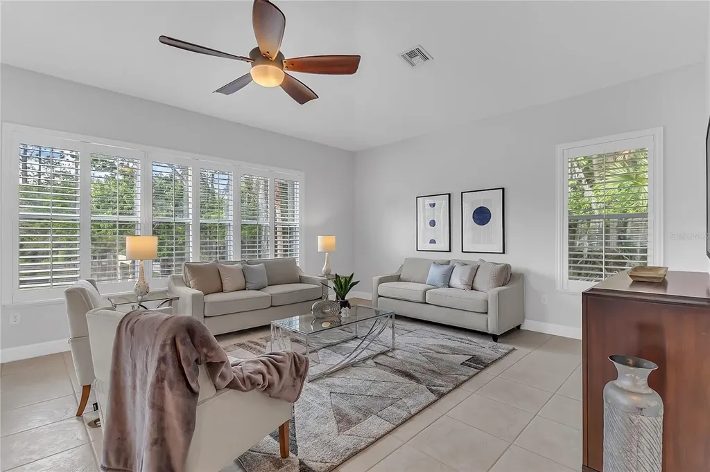 5675 Bob White Trail Mims FL 32754