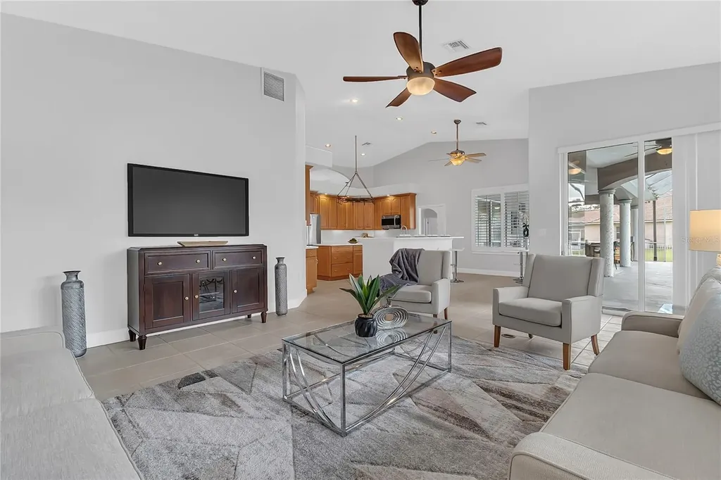 5675 Bob White Trail Mims FL 32754