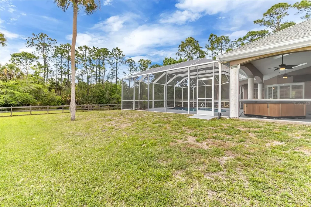 5675 Bob White Trail Mims FL 32754