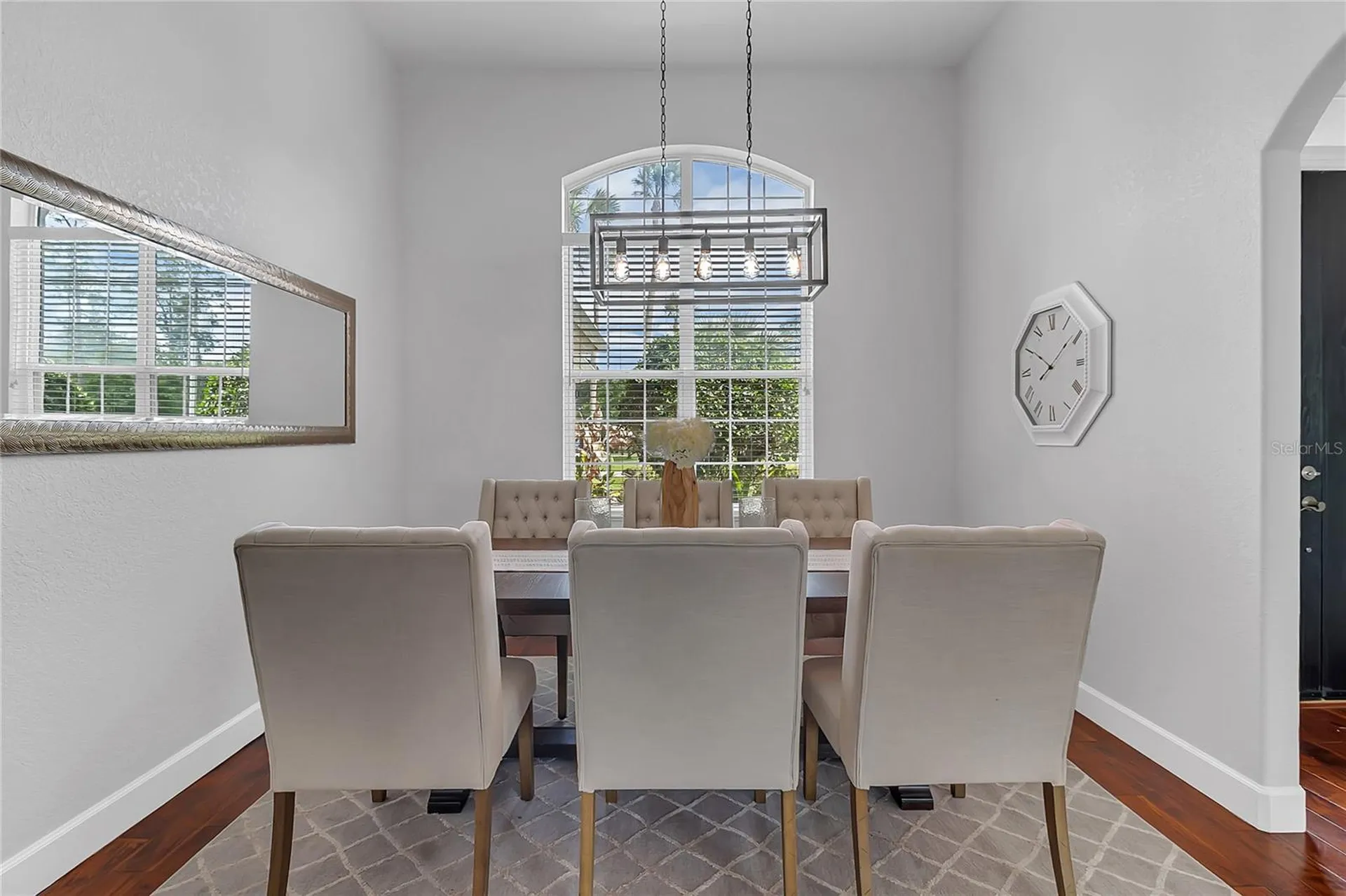 5675 Bob White Trail Mims FL 32754
