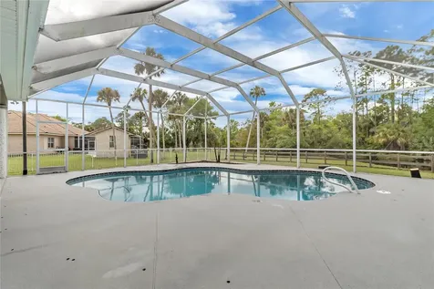 5675 Bob White Trail Mims FL 32754