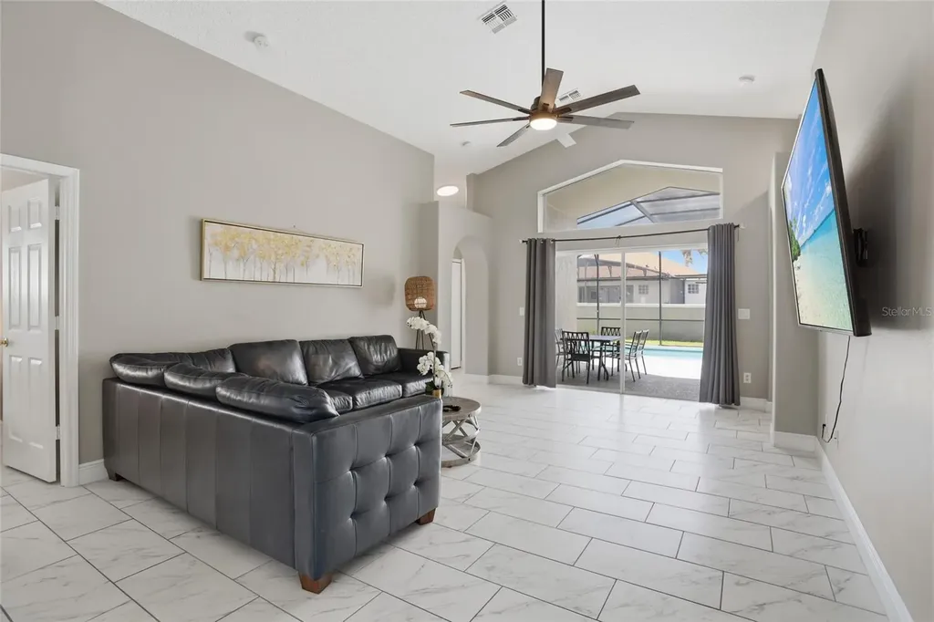 2657 Oneida Loop Kissimmee FL 34747
