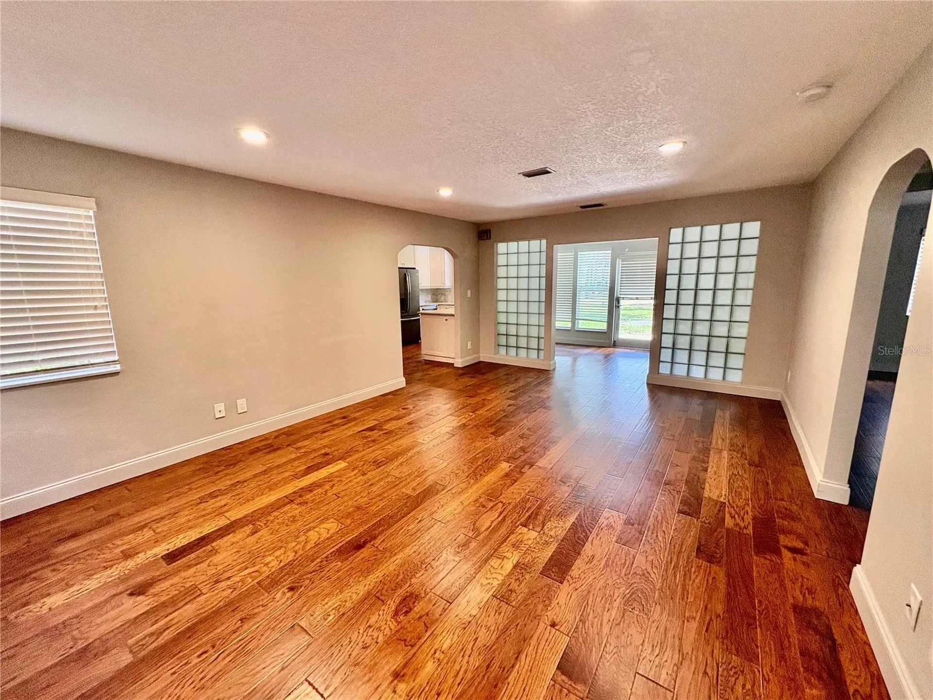 438 Lakeview Avenue Winter Park FL 32789