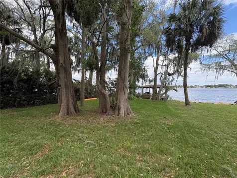 438 Lakeview Avenue Winter Park FL 32789