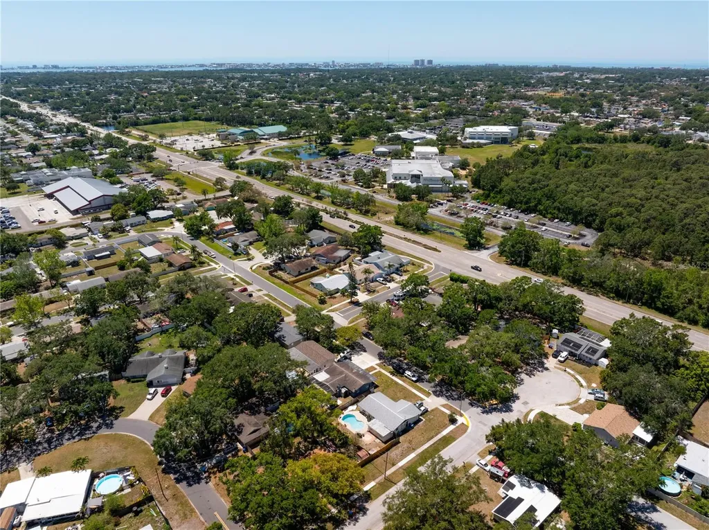 9653 Golden Grove Street Seminole FL 33772