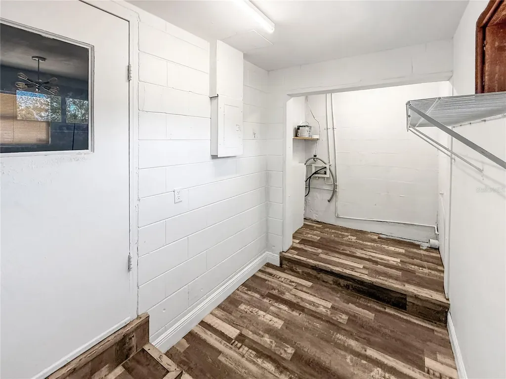1303 E Muriel Street Orlando FL 32806
