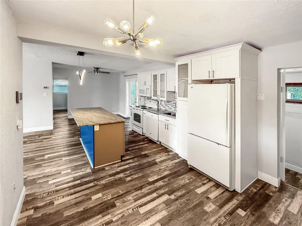 1303 E Muriel Street Orlando FL 32806