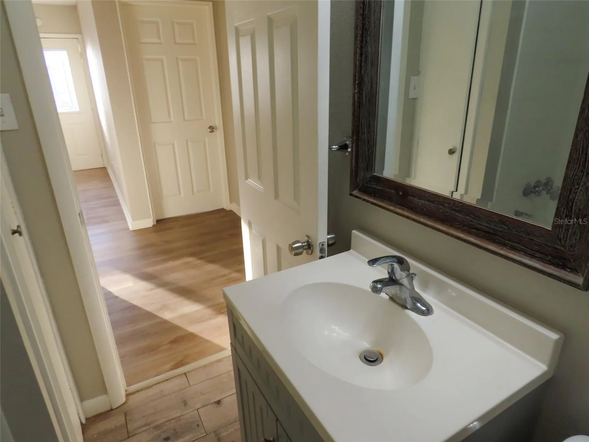 1461 S Jefferson Avenue Clearwater FL 33756