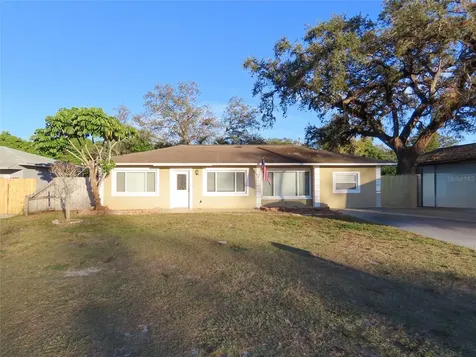 1461 S Jefferson Avenue Clearwater FL 33756