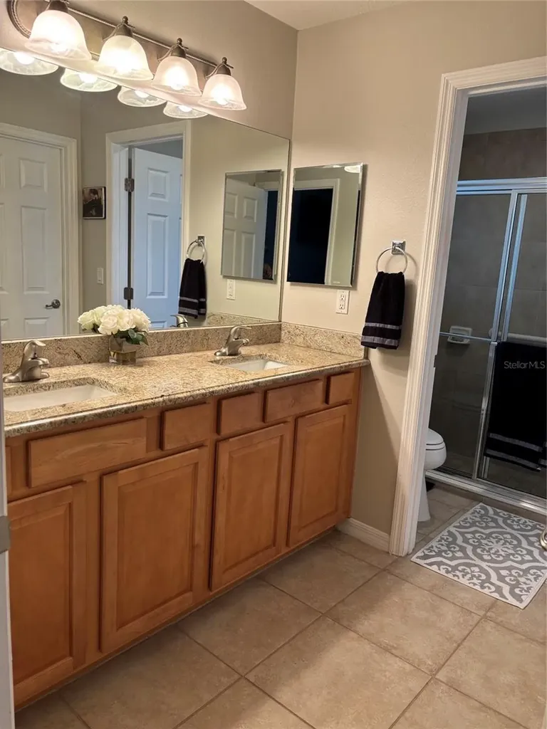 4040 Carteret Winter Haven FL 33884