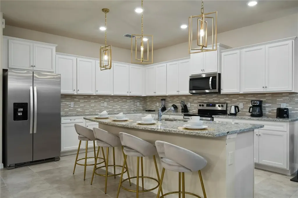 3715 Lana Avenue Davenport FL 33897