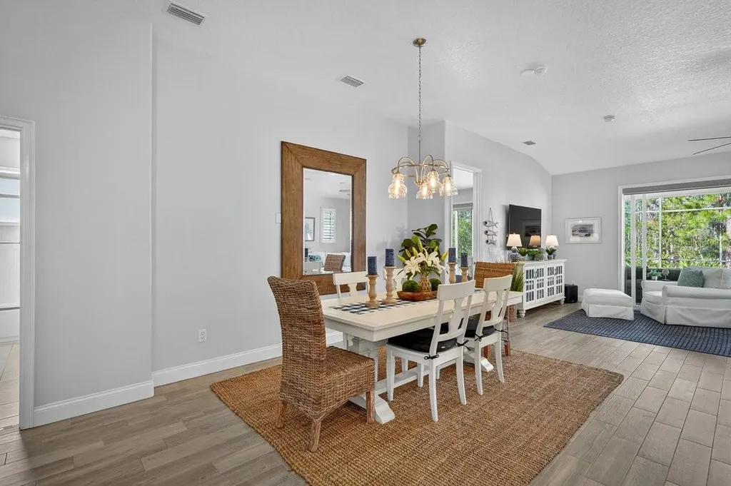 202 Catriona Drive Daytona Beach FL 32124