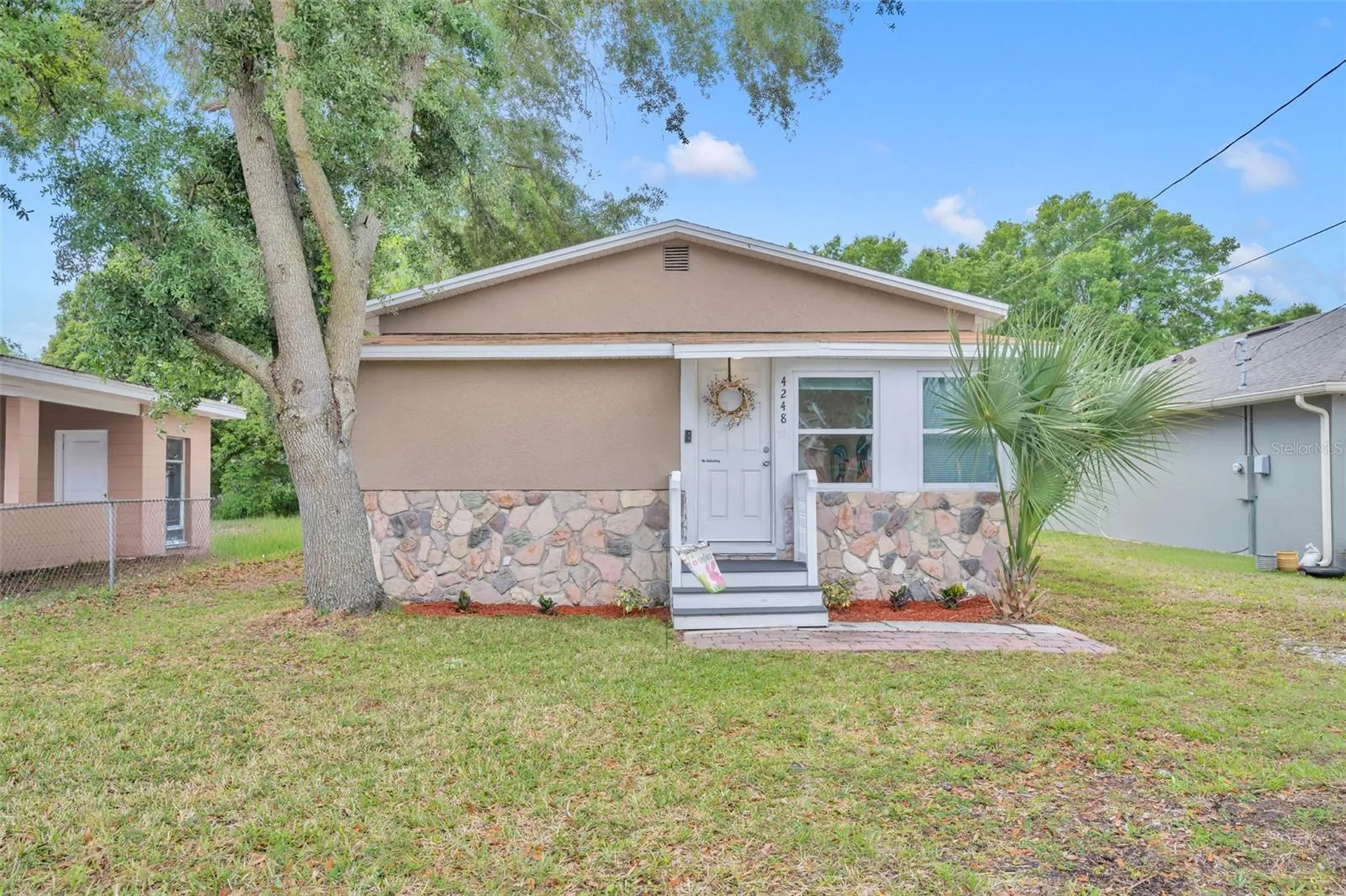 4248 Minoso Street Orlando FL 32811