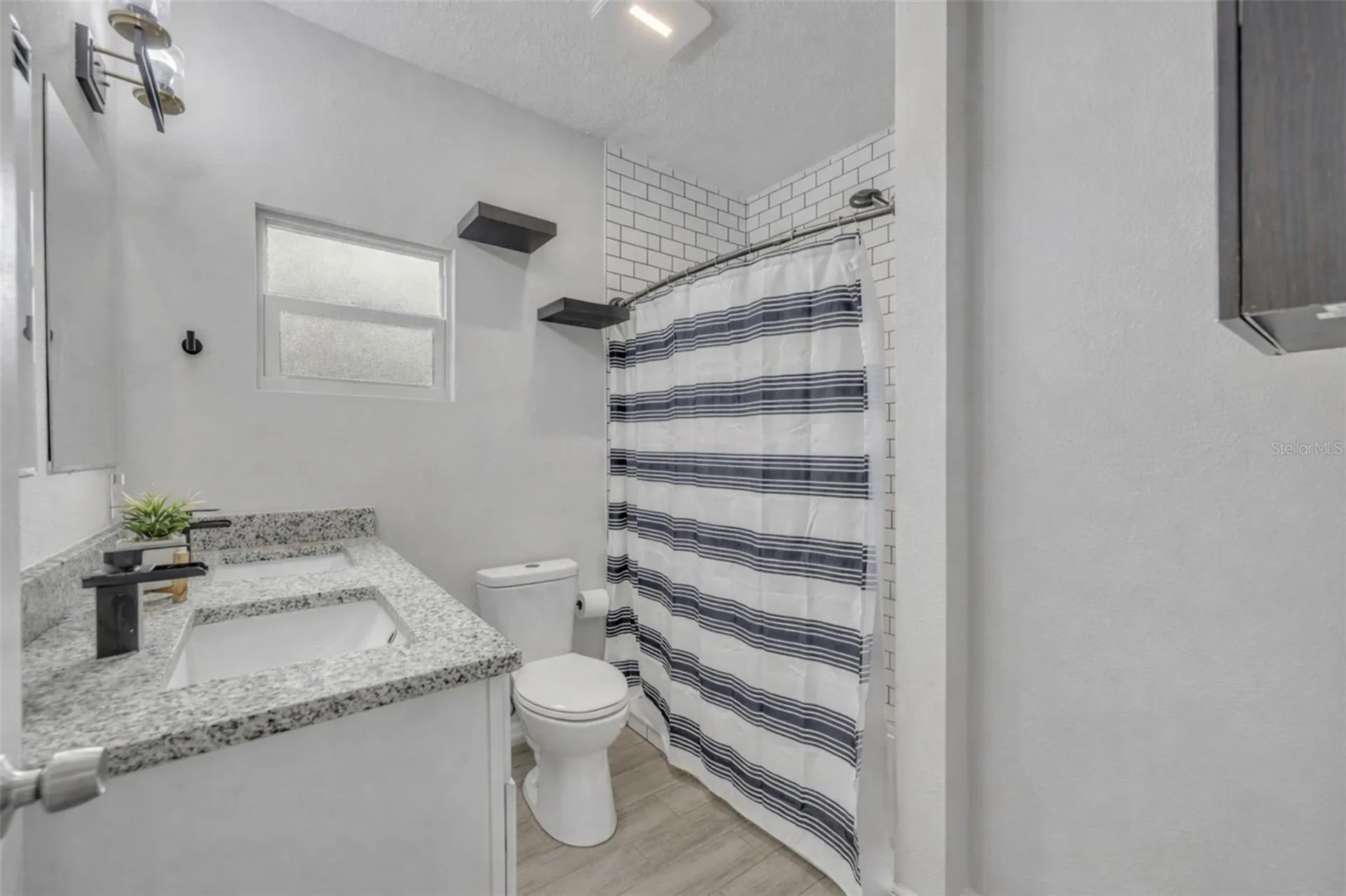 4248 Minoso Street Orlando FL 32811