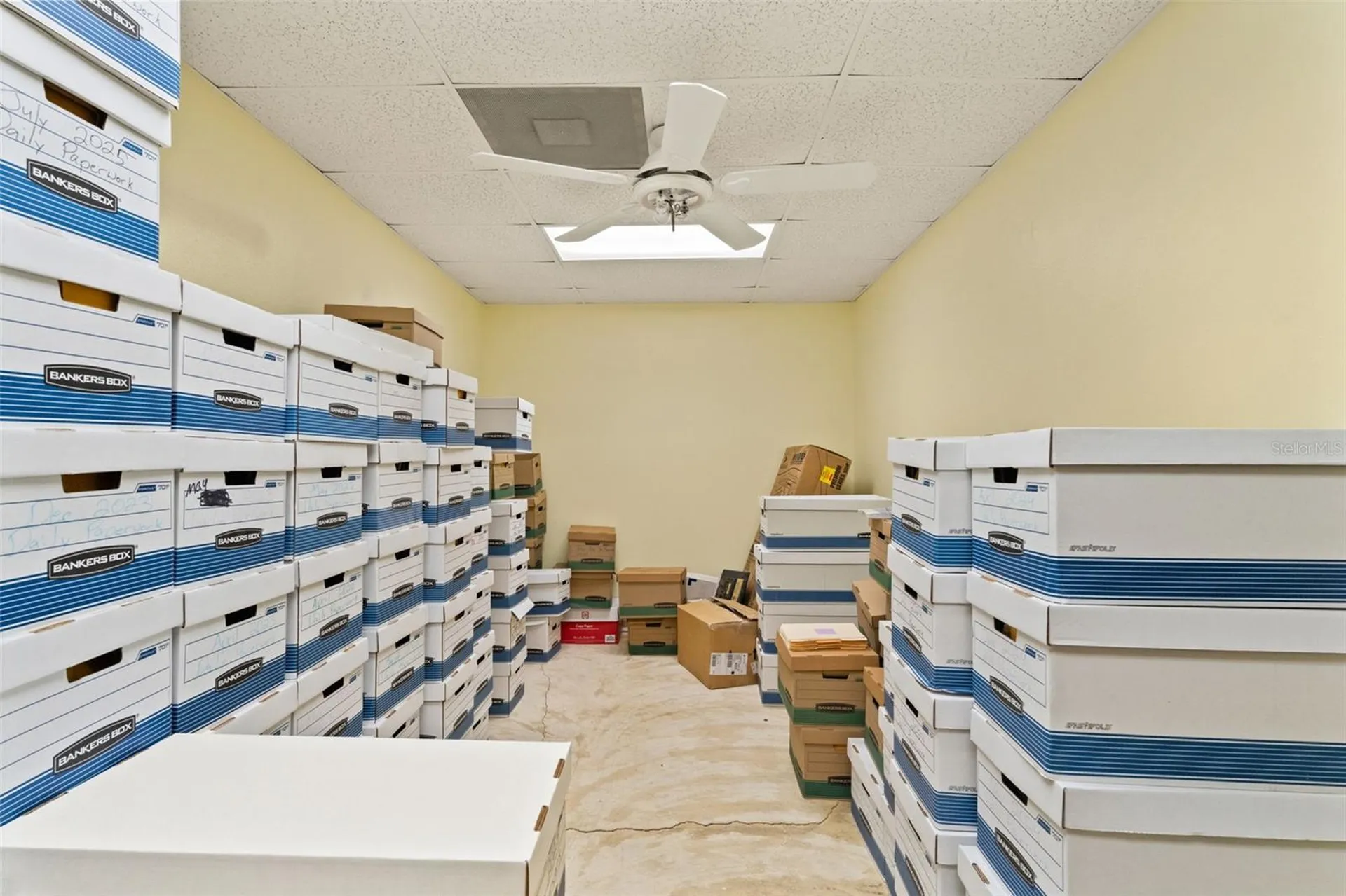 1108 Commercial Way Spring Hill FL 34606
