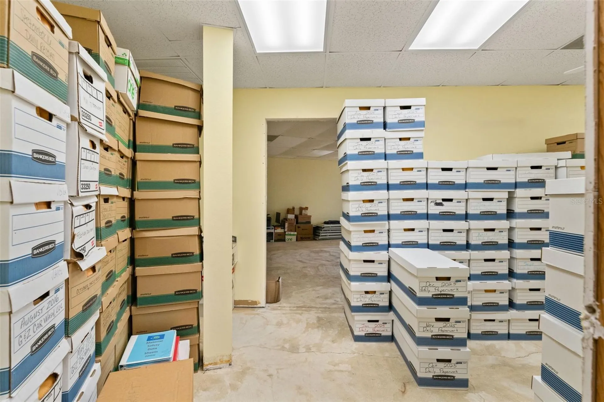 1108 Commercial Way Spring Hill FL 34606