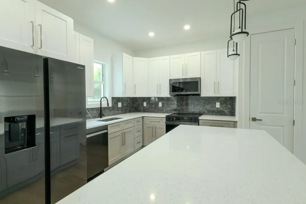 4323 La France Avenue North Port FL 34286