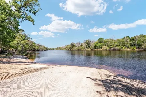 7870 SW 25th Place Bell FL 32619