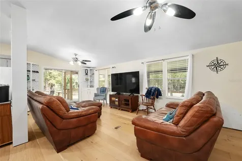 7870 SW 25th Place Bell FL 32619