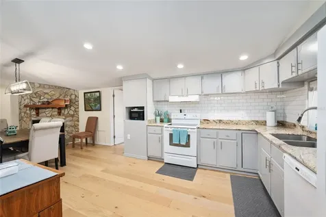 7870 SW 25th Place Bell FL 32619