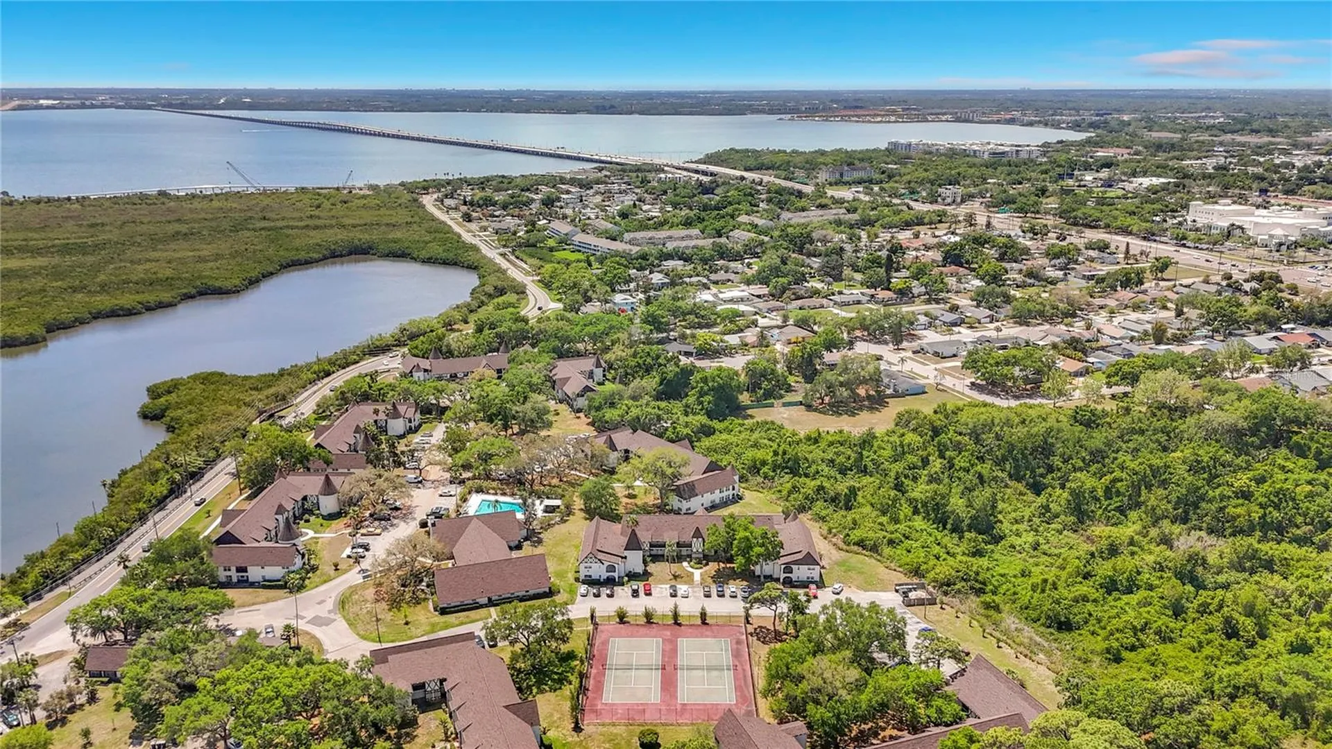 360 N Bayshore Boulevard Clearwater FL 33759