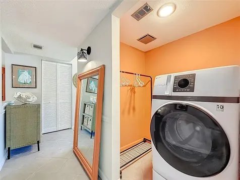 360 N Bayshore Boulevard Clearwater FL 33759