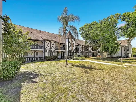 360 N Bayshore Boulevard Clearwater FL 33759