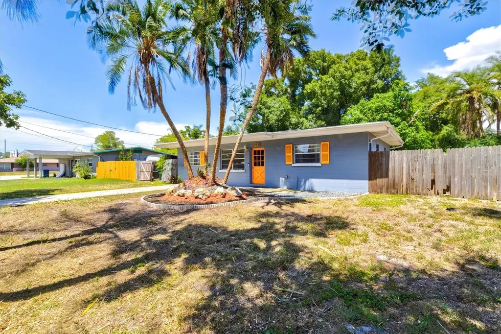 5911 Olive Avenue Sarasota FL 34231