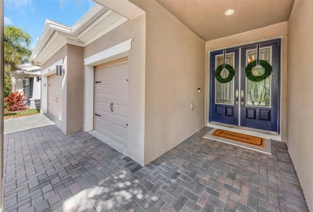 6916 Neopolitan Court Apollo Beach FL 33572