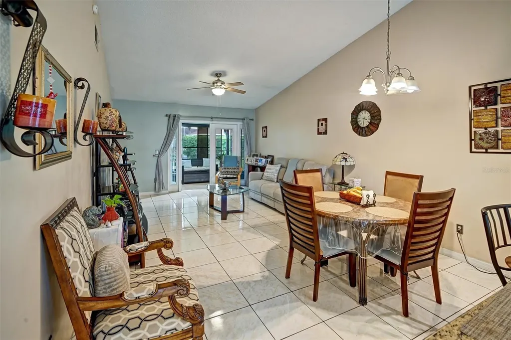 49 Pine Island Circle Kissimmee FL 34743