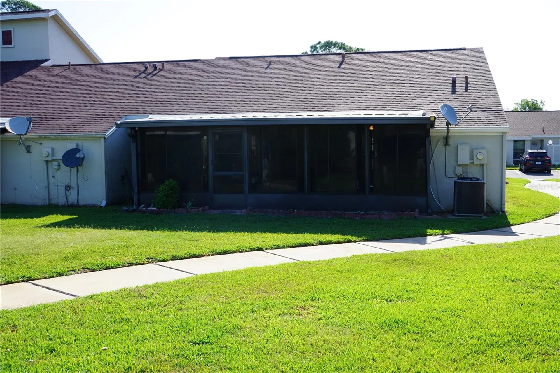 49 Pine Island Circle Kissimmee FL 34743