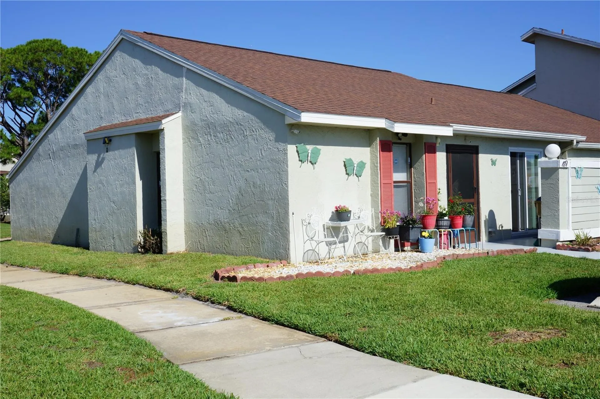 49 Pine Island Circle Kissimmee FL 34743