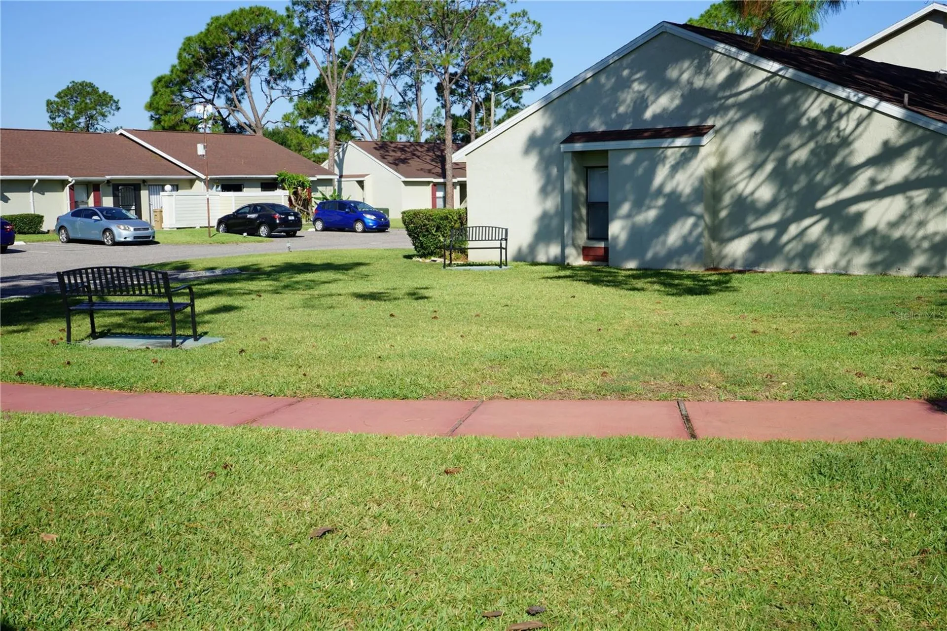 49 Pine Island Circle Kissimmee FL 34743