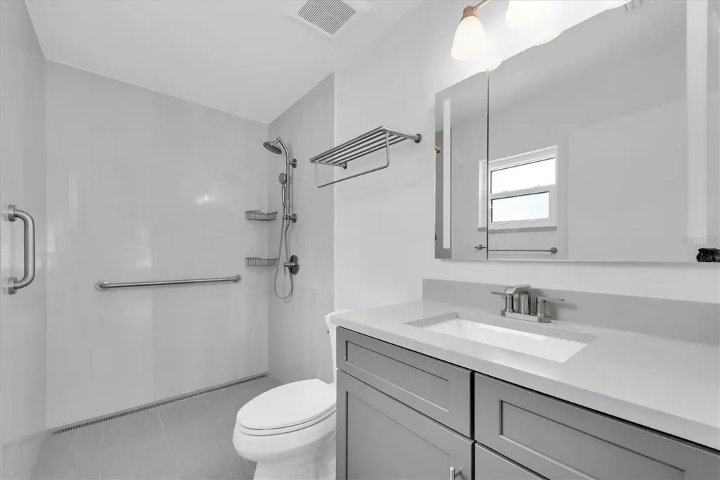 8793 58th Street N Pinellas Park FL 33782