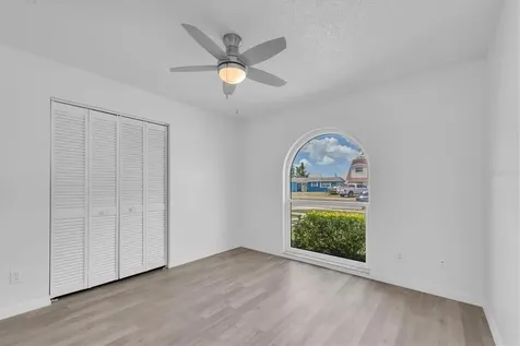8793 58th Street N Pinellas Park FL 33782