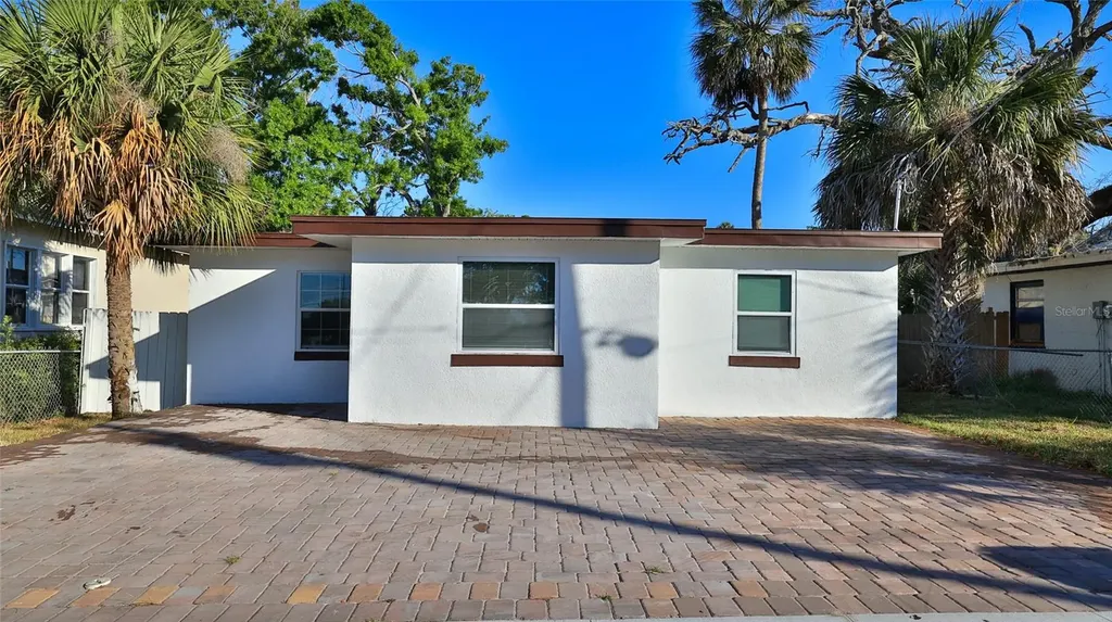 326 Hobart Avenue Daytona Beach FL 32114
