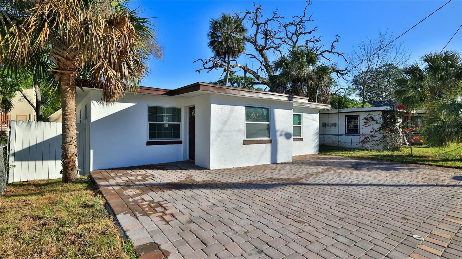 326 Hobart Avenue Daytona Beach FL 32114
