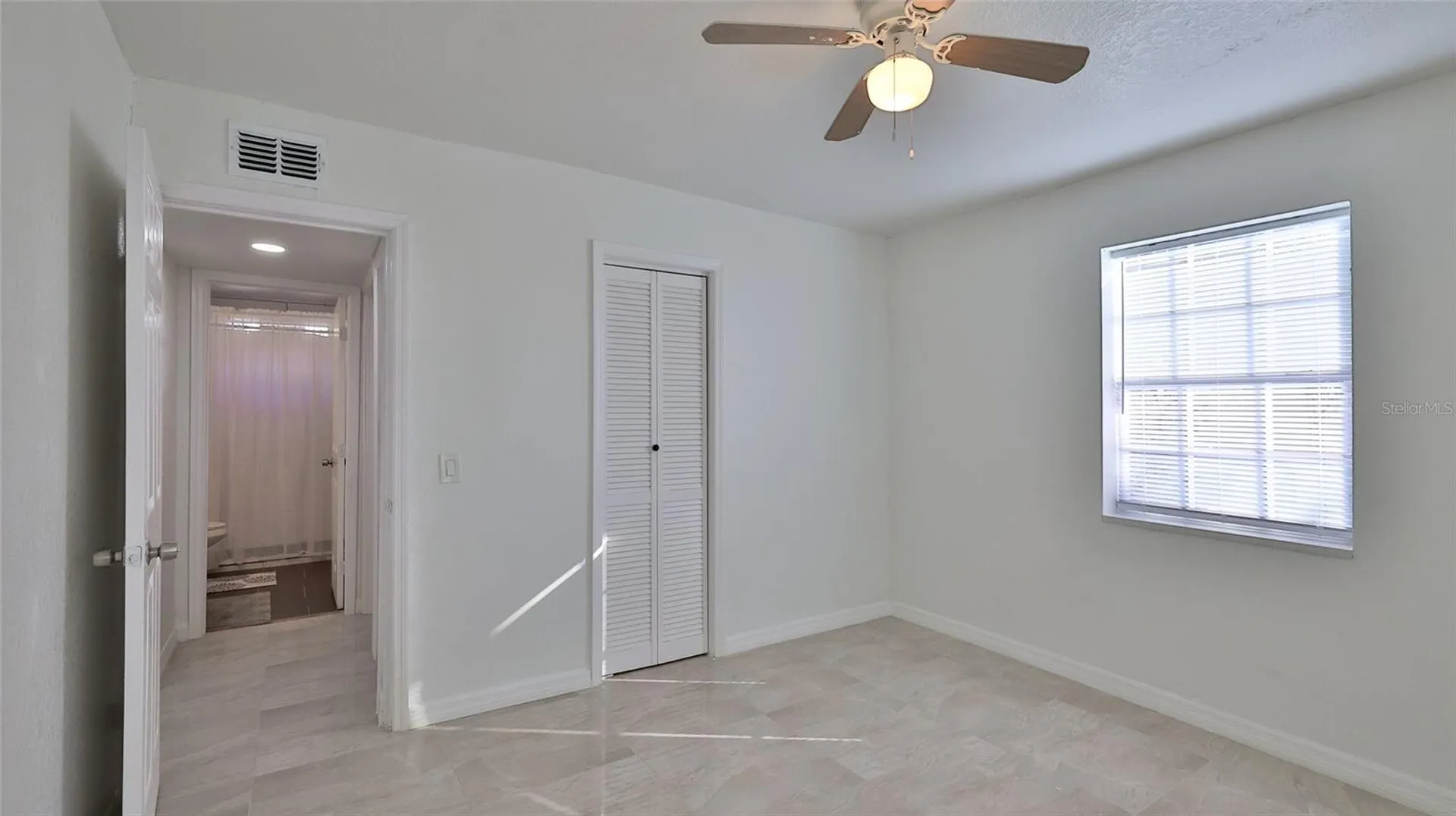 326 Hobart Avenue Daytona Beach FL 32114