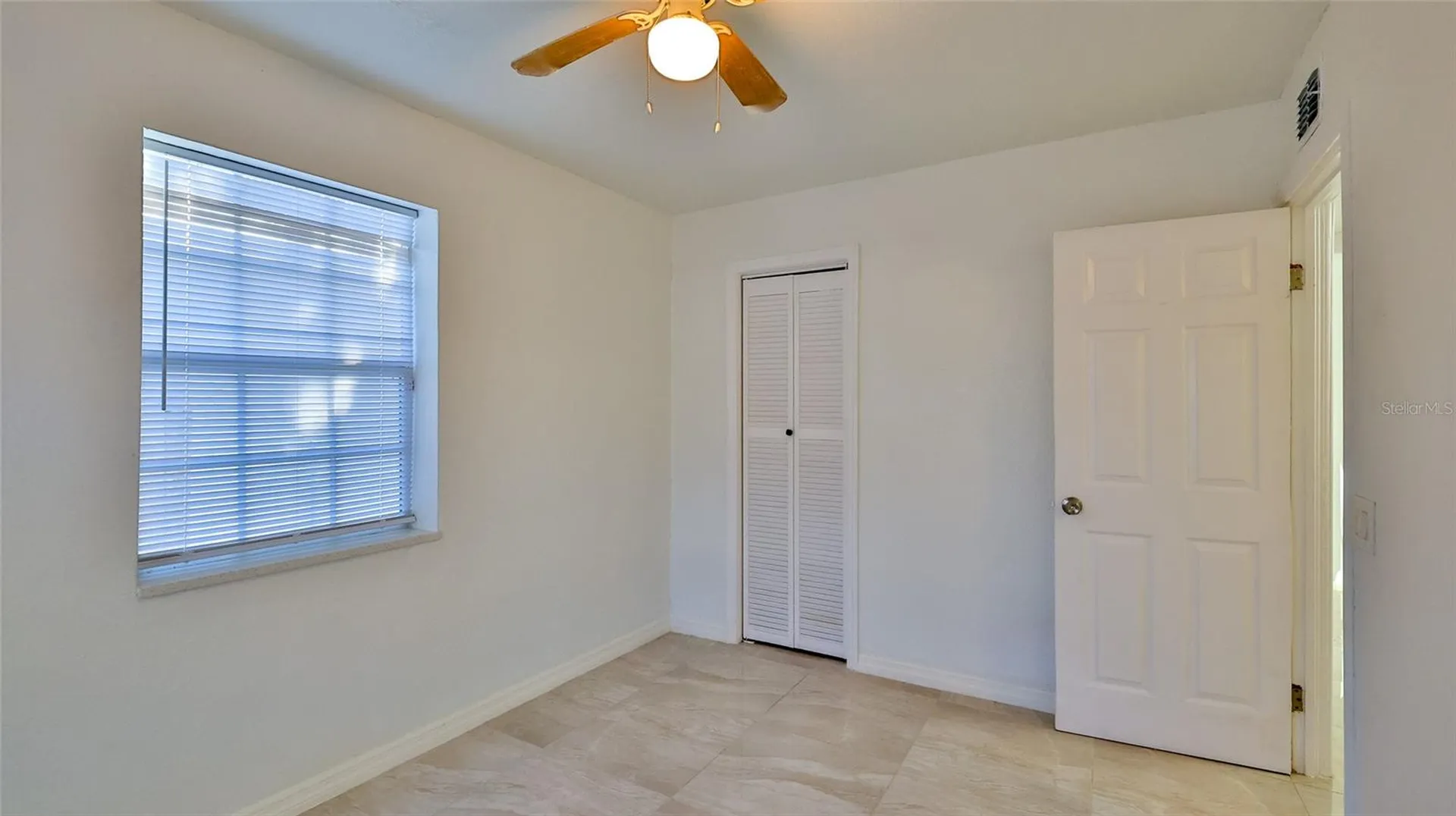 326 Hobart Avenue Daytona Beach FL 32114