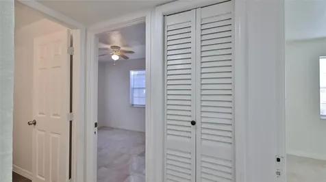 326 Hobart Avenue Daytona Beach FL 32114