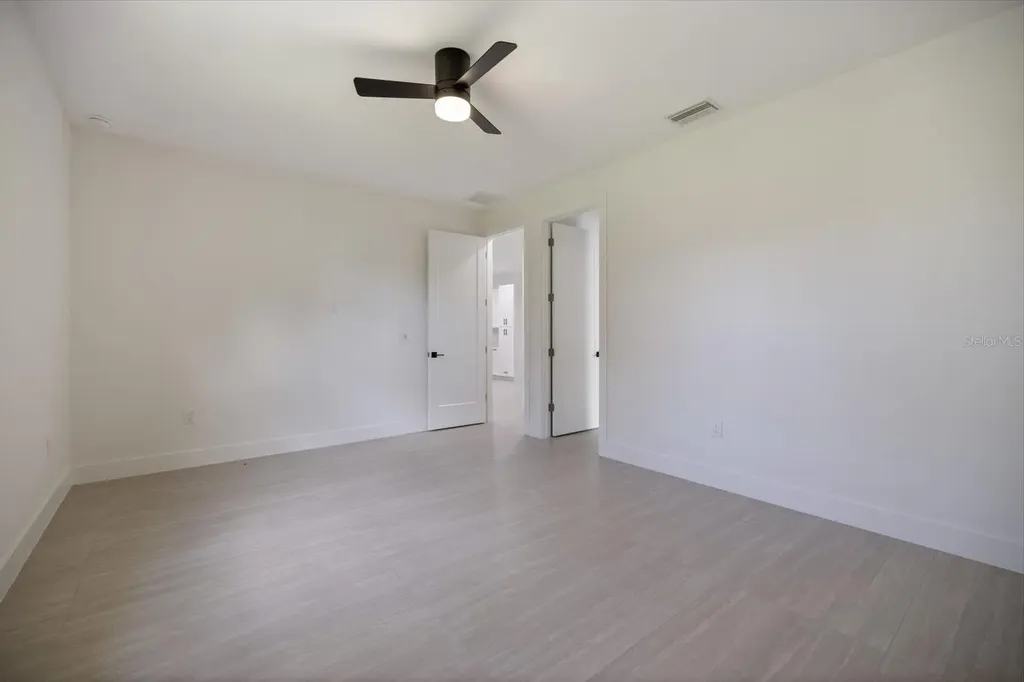 4146 New Milford Street North Port FL 34288