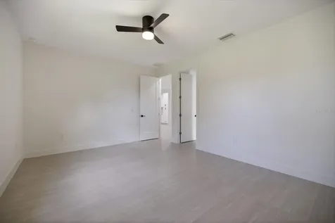 4146 New Milford Street North Port FL 34288
