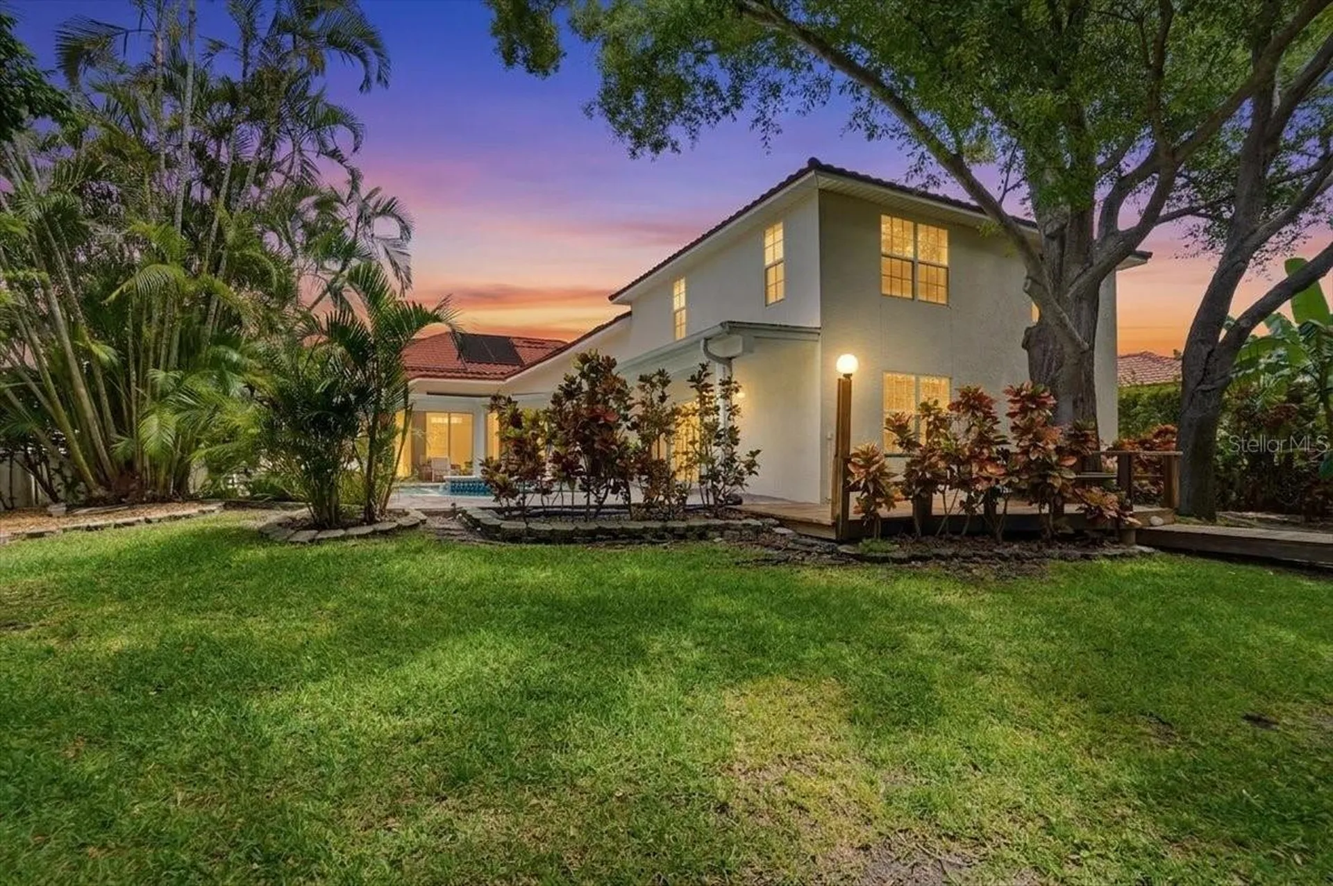 860 Sand Pine Drive NE St Petersburg FL 33703