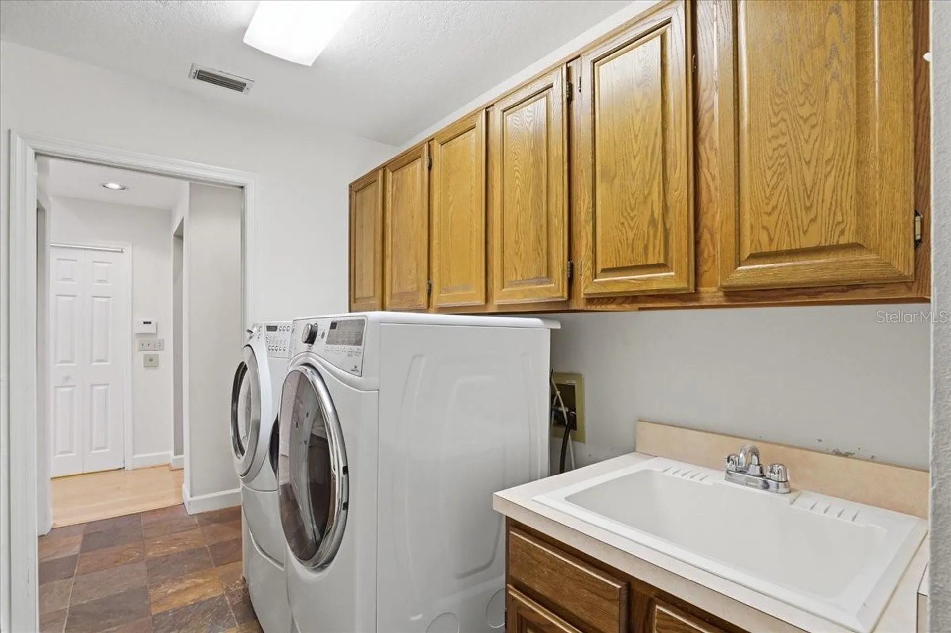 860 Sand Pine Drive NE St Petersburg FL 33703