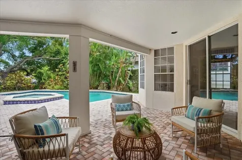 860 Sand Pine Drive NE St Petersburg FL 33703