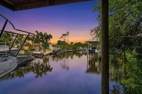 860 Sand Pine Drive NE St Petersburg FL 33703