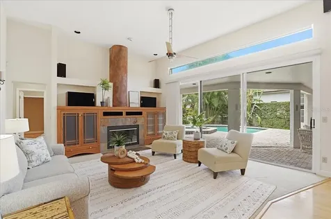 860 Sand Pine Drive NE St Petersburg FL 33703