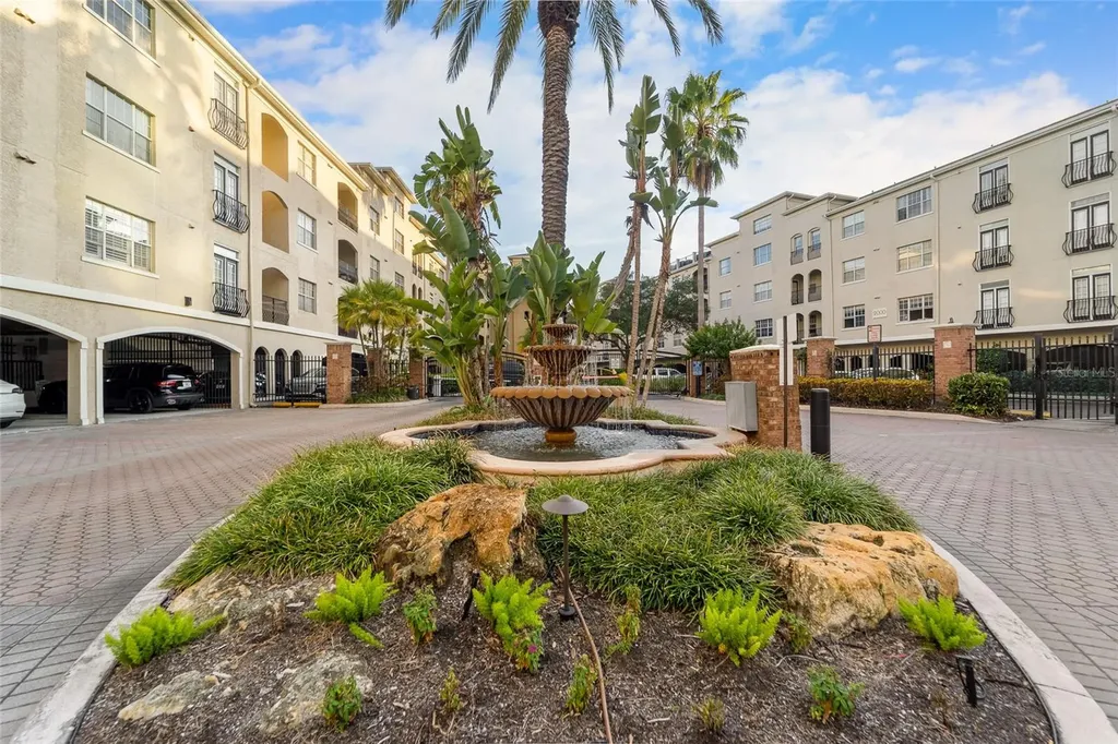 501 Knights Run Avenue Tampa FL 33602